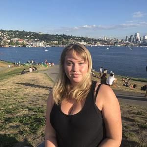 Meet your Posher, Olivia